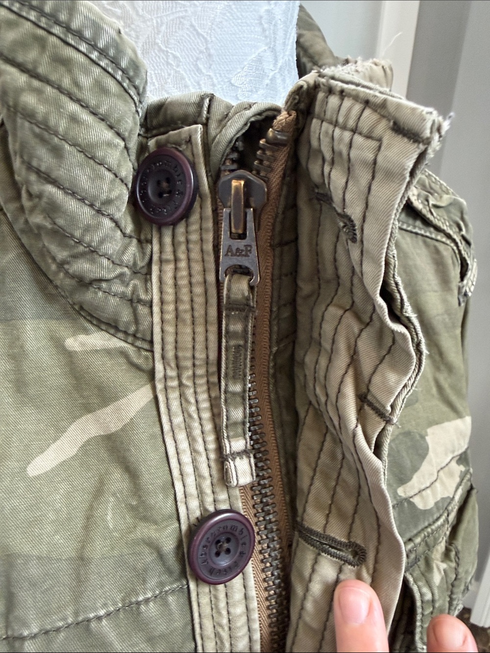 Vintage 2000’sAbercrombie & Fitch Camo Military Field Jacket Men's XL Distressed - Picture 6 of 14